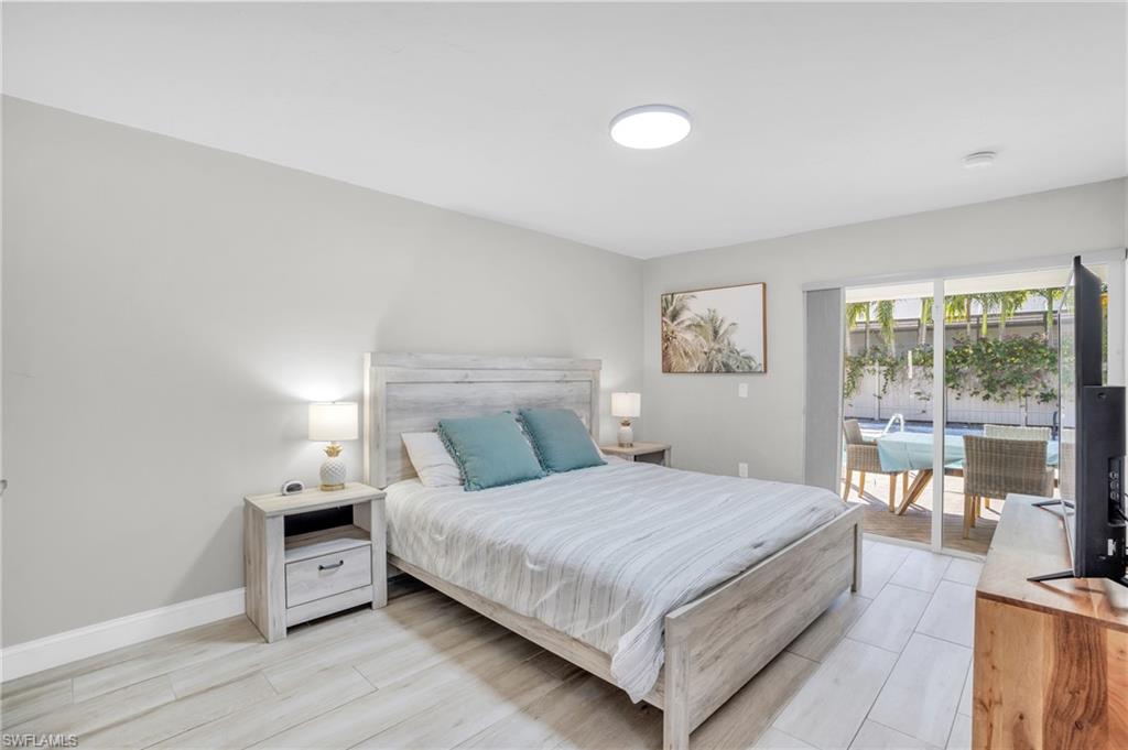 NAPLES PARK - Residential