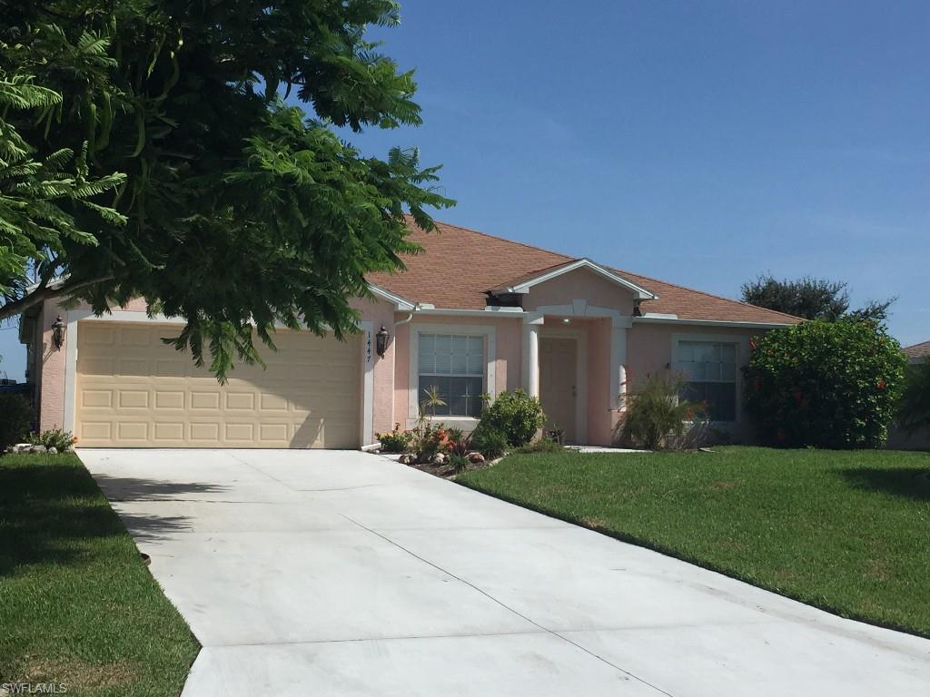 CAPE CORAL - Residential