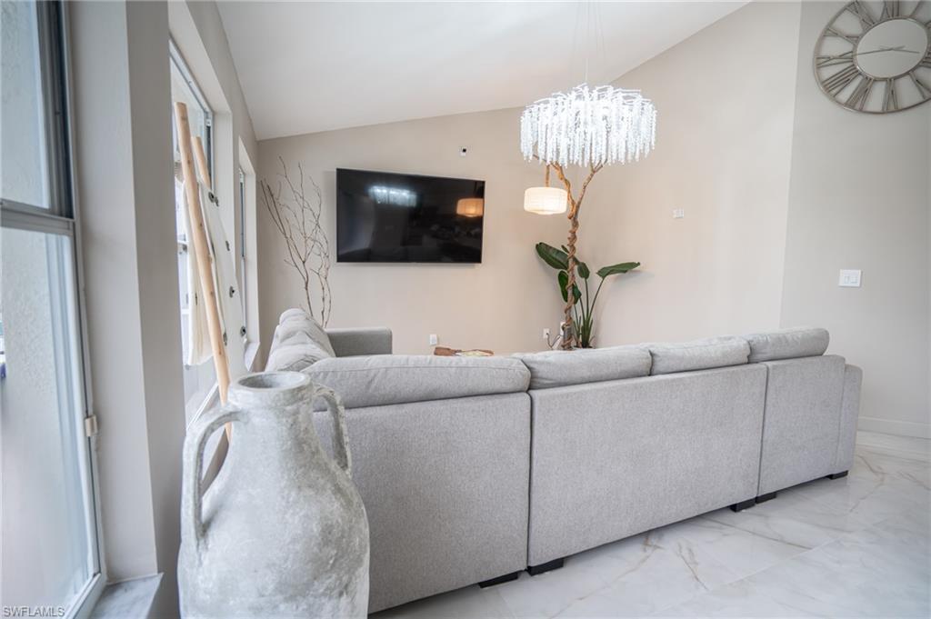 ORCHARDS - Residential Lease