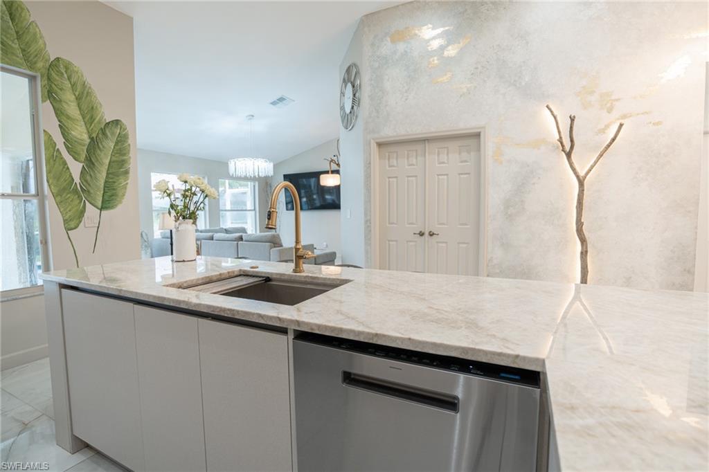 ORCHARDS - Residential Lease
