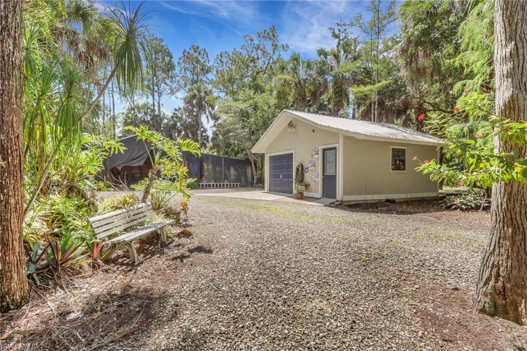 GOLDEN GATE ESTATES - Residential