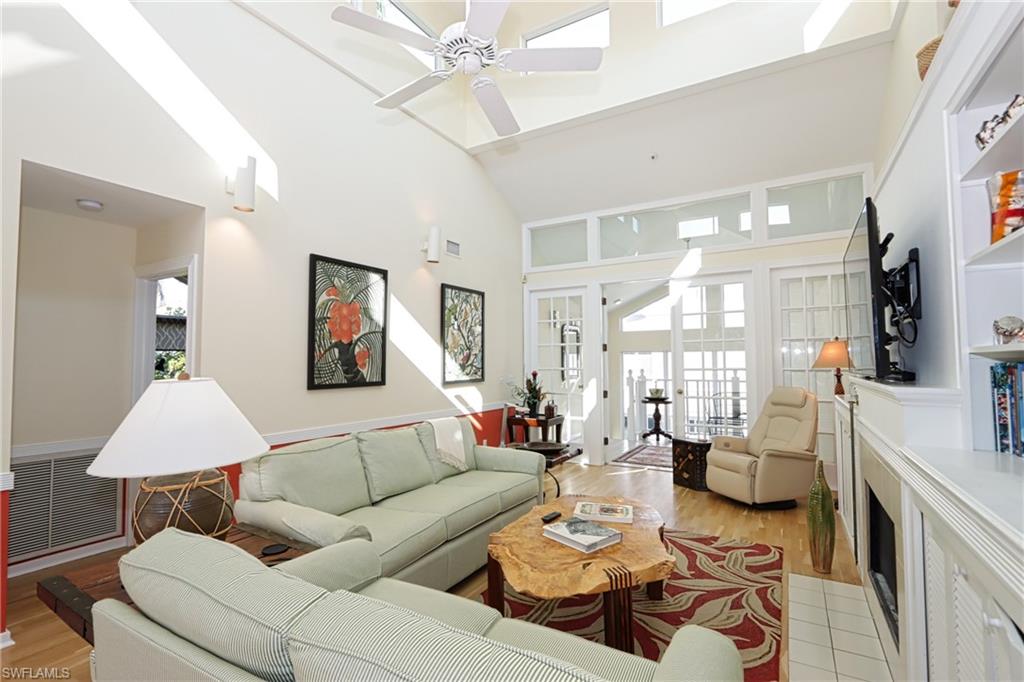 WINDWARD CAY - Residential Lease