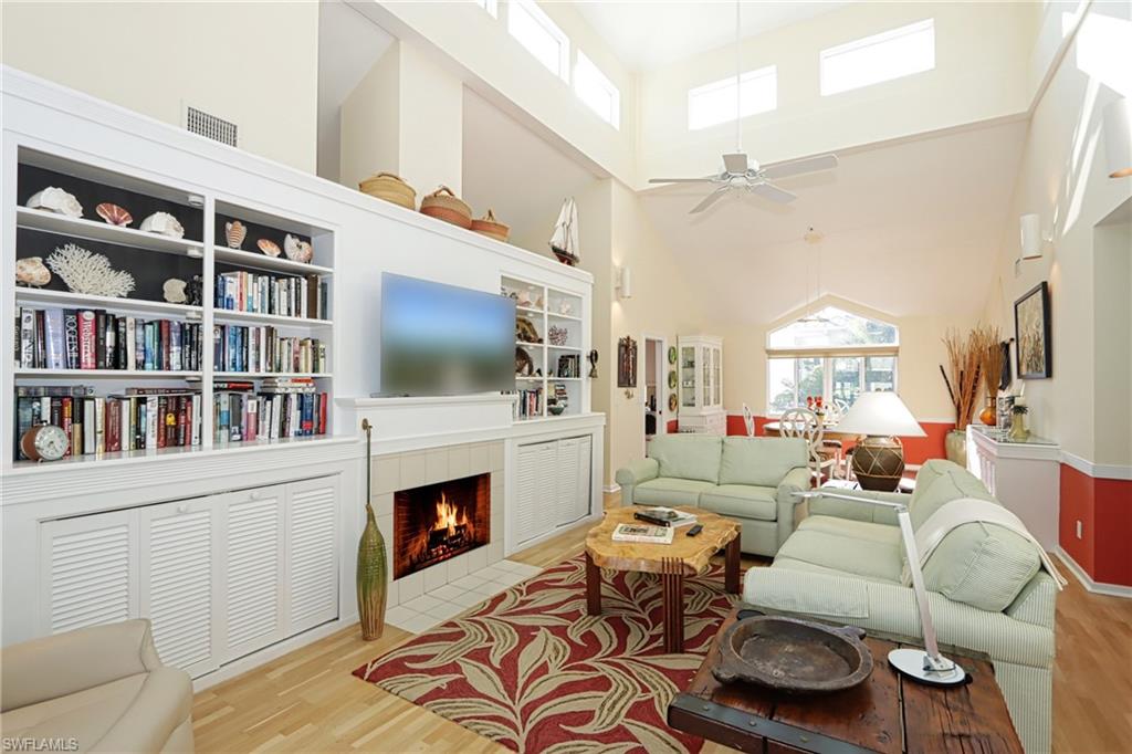 WINDWARD CAY - Residential Lease
