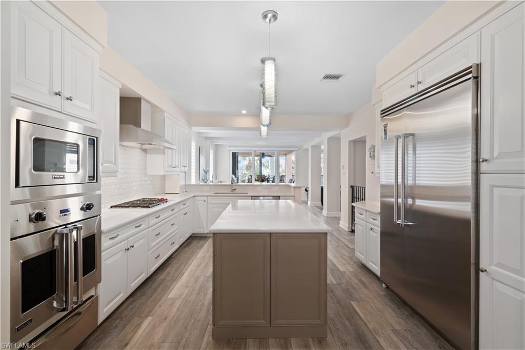 SOUTHPORT ON THE BAY - Residential