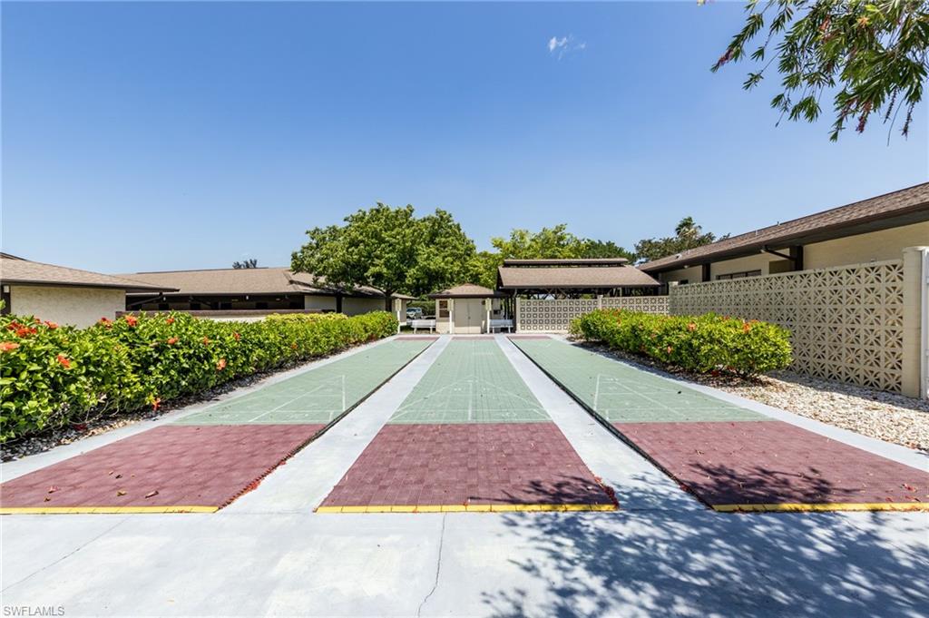 SCHOONER BAY - Residential