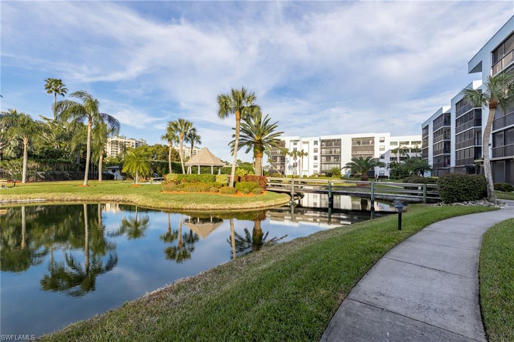 SCHOONER BAY - Residential