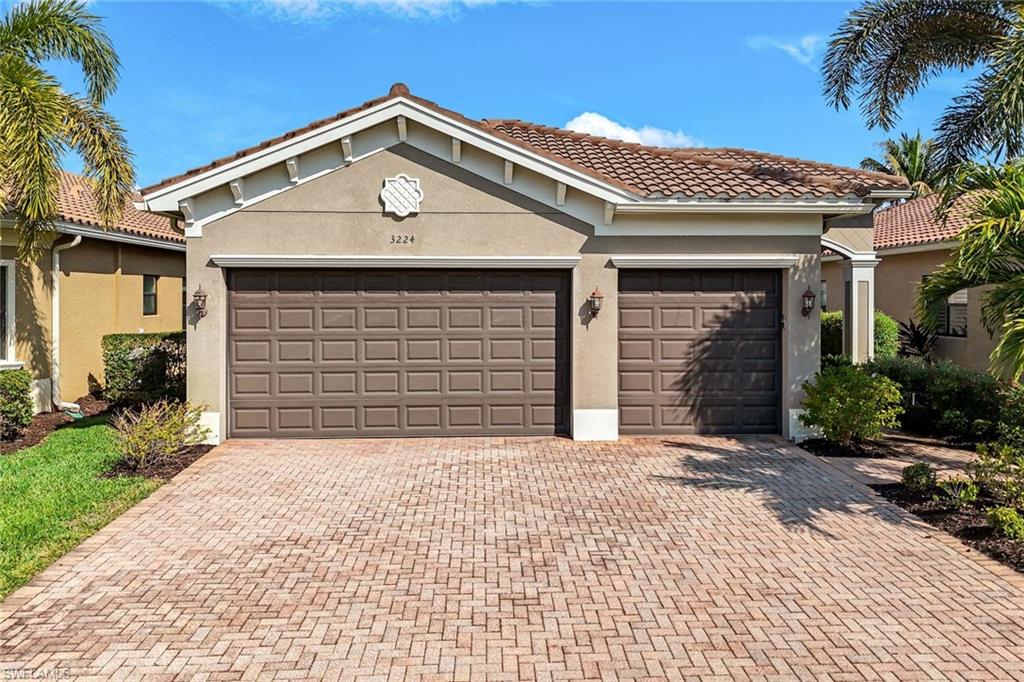 RIVERSTONE - Residential