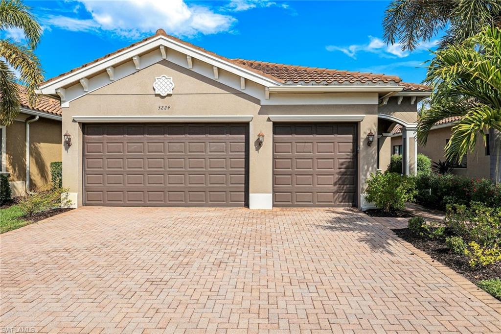 RIVERSTONE - Residential