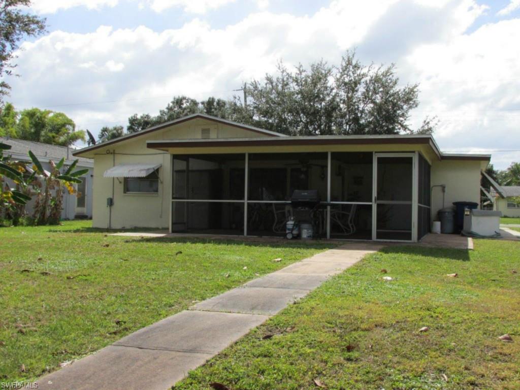 FORT MYERS SHORES - Residential