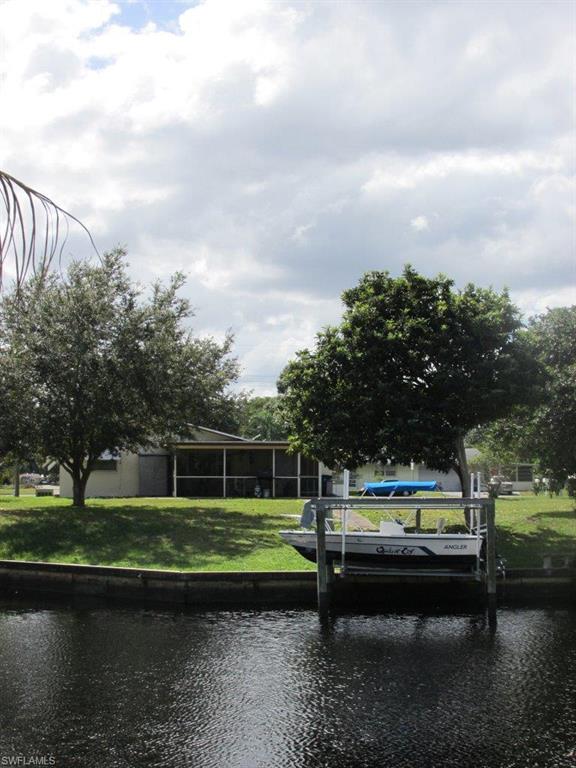 FORT MYERS SHORES - Residential