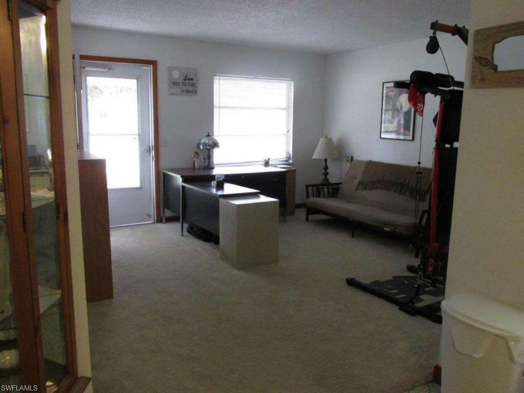FORT MYERS SHORES - Residential