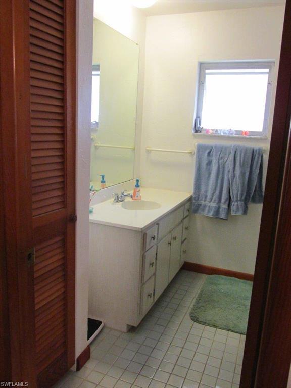 FORT MYERS SHORES - Residential