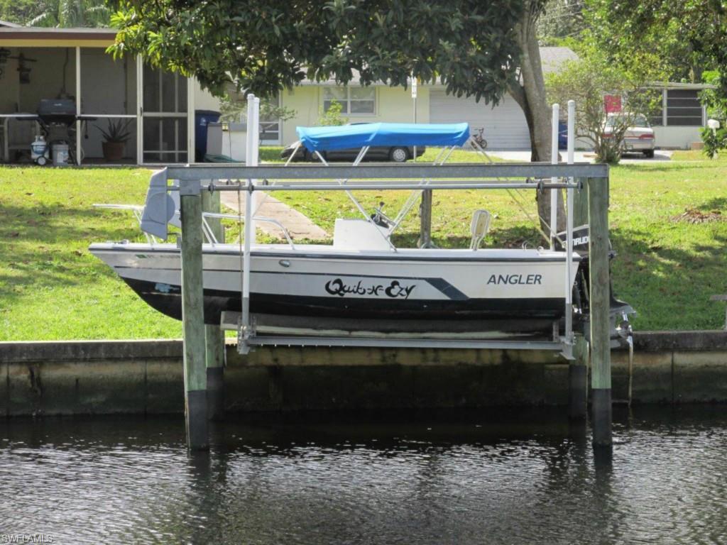 FORT MYERS SHORES - Residential
