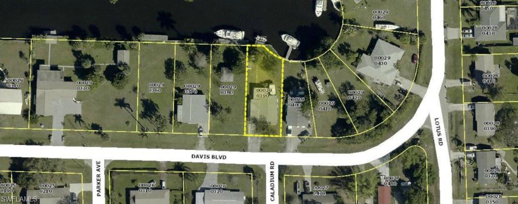 FORT MYERS SHORES - Residential