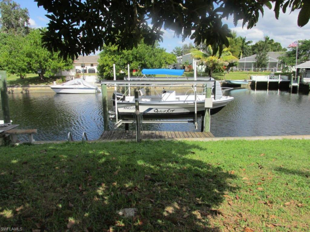 FORT MYERS SHORES - Residential