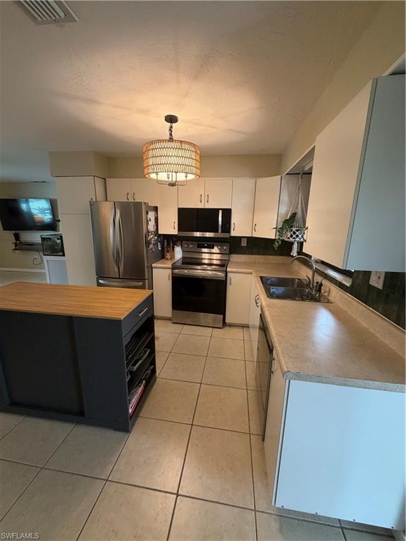 BONITA SPRINGS - Residential