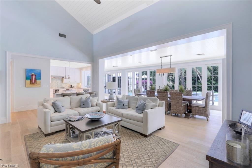 OLDE NAPLES - Residential