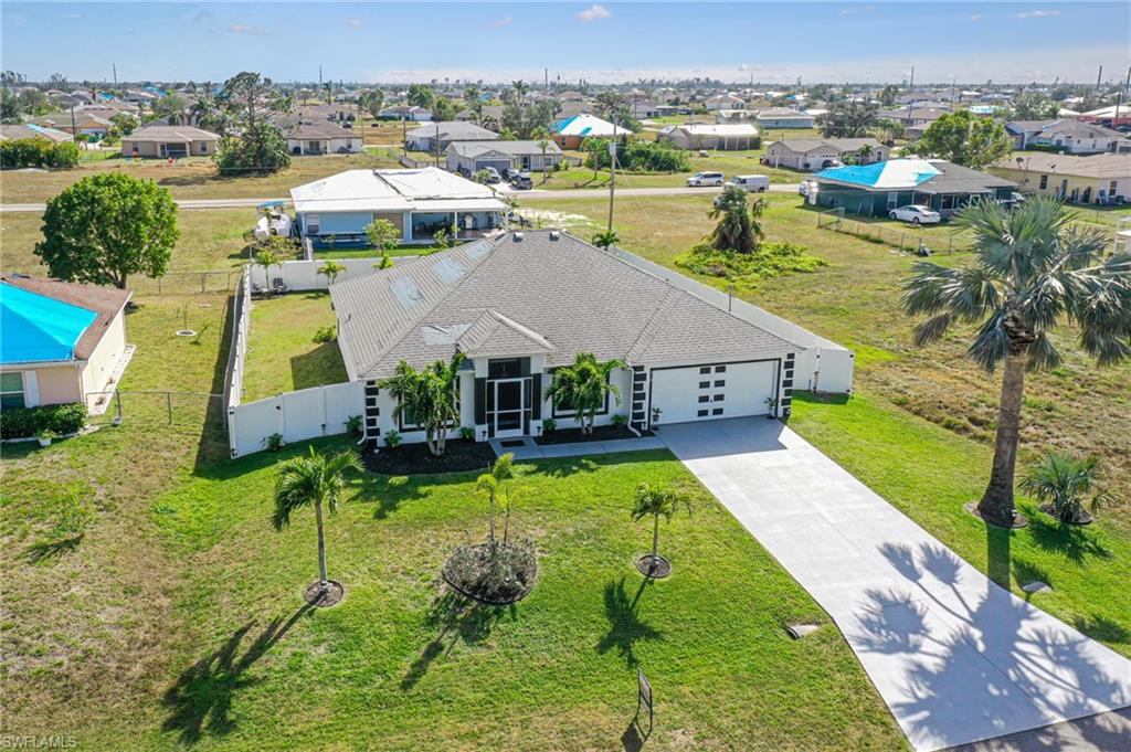CAPE CORAL - Residential
