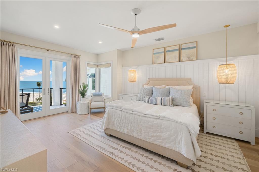 BAREFOOT BEACH - Residential