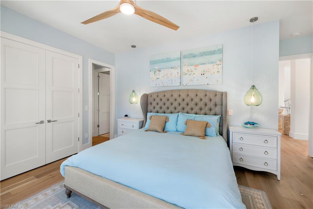 BAREFOOT BEACH - Residential