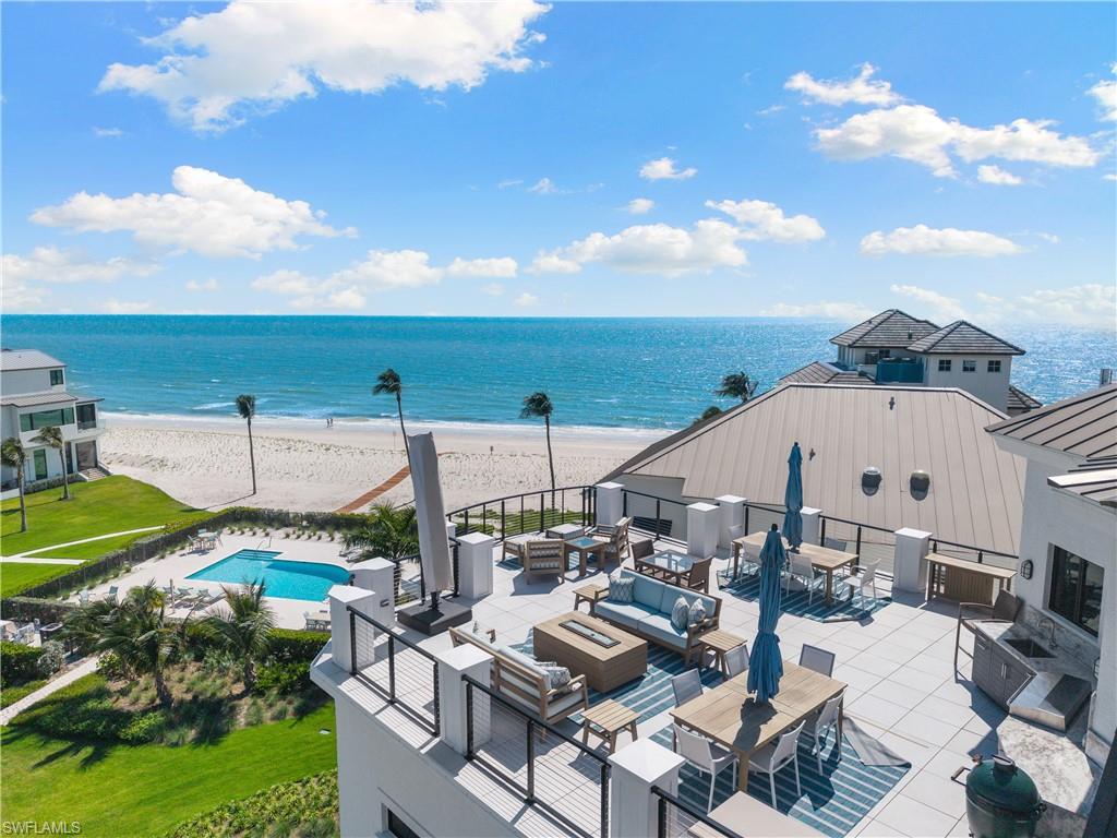 BAREFOOT BEACH - Residential