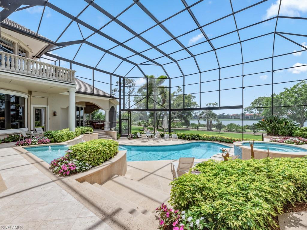 BAY WOODS - Residential