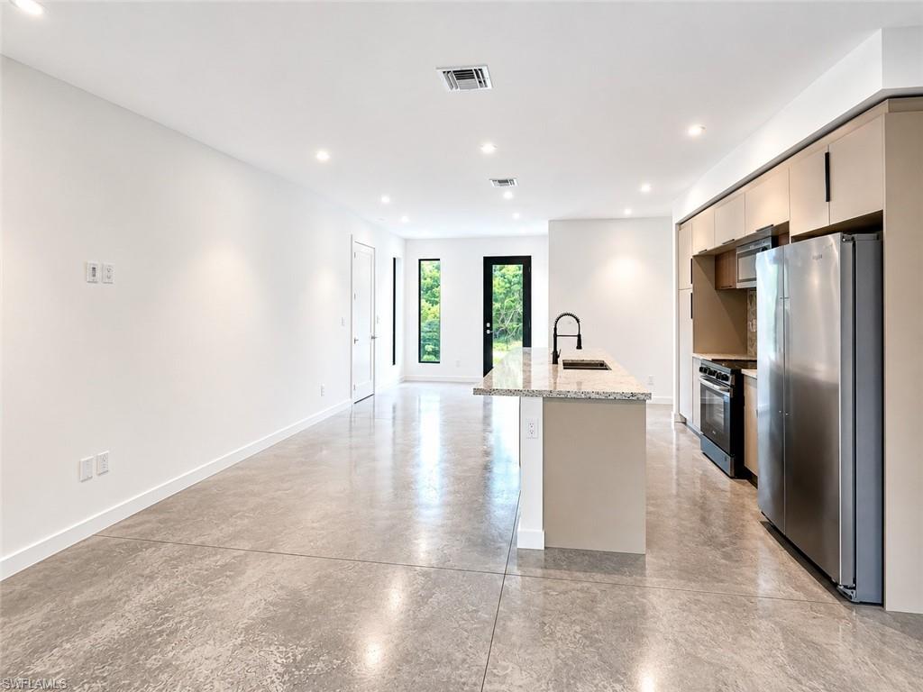 LEHIGH ACRES - Residential Lease