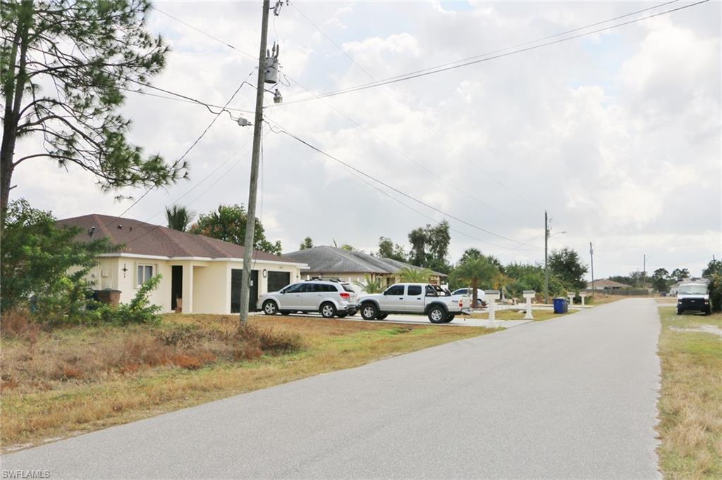 LEHIGH ACRES - Land