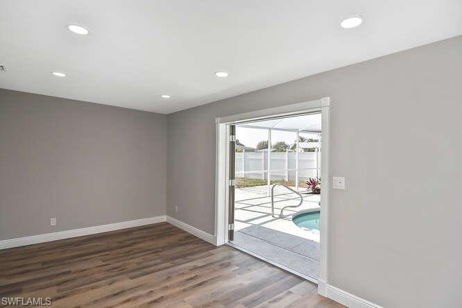 WILLOW LAKE - Residential