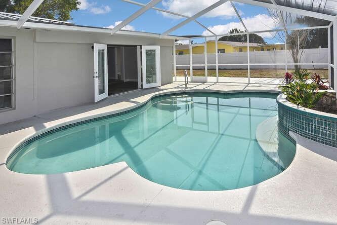 WILLOW LAKE - Residential