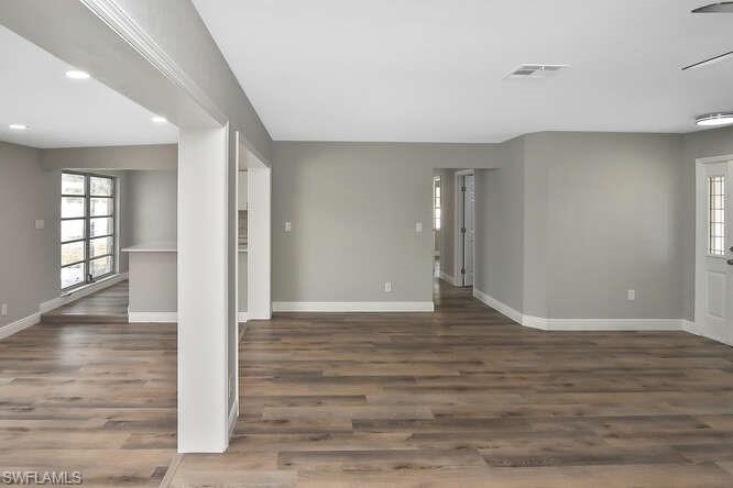 WILLOW LAKE - Residential