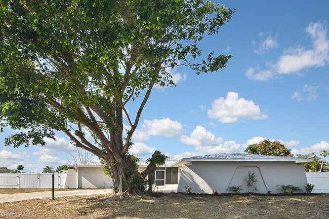 WILLOW LAKE - Residential