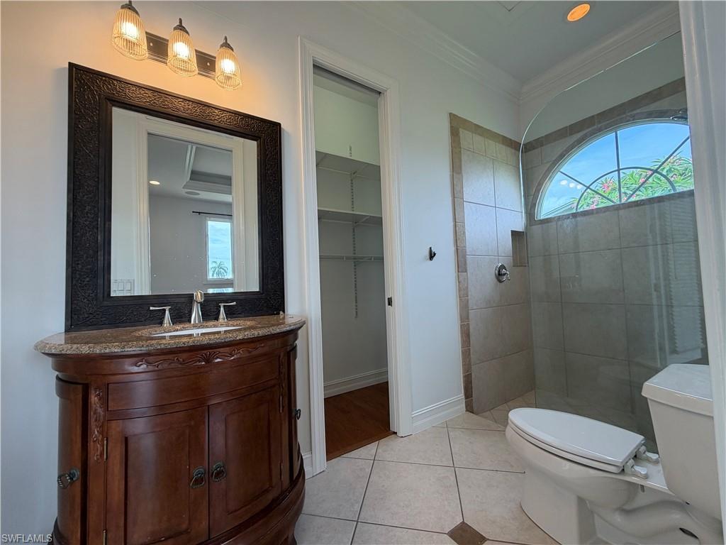 REGENT PARK - Residential Lease
