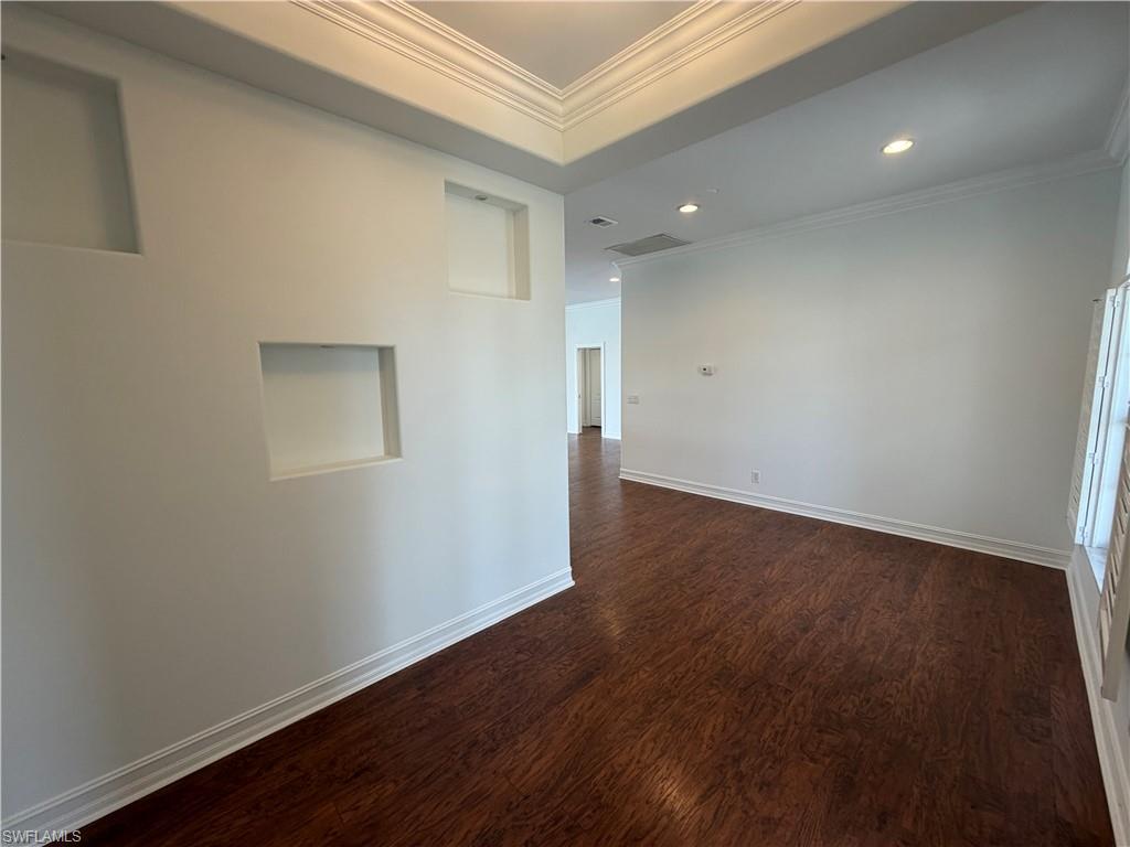 REGENT PARK - Residential Lease