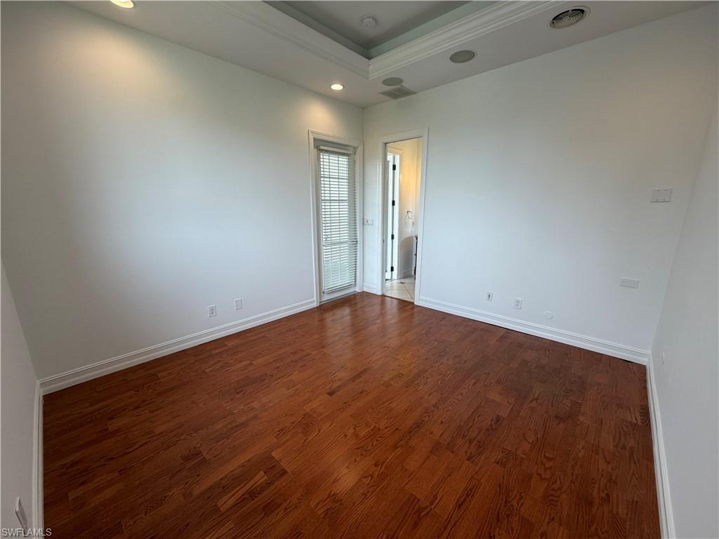 REGENT PARK - Residential Lease