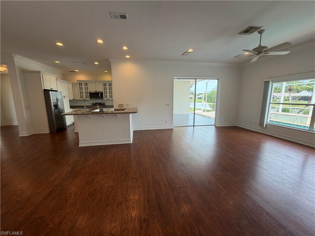 REGENT PARK - Residential Lease