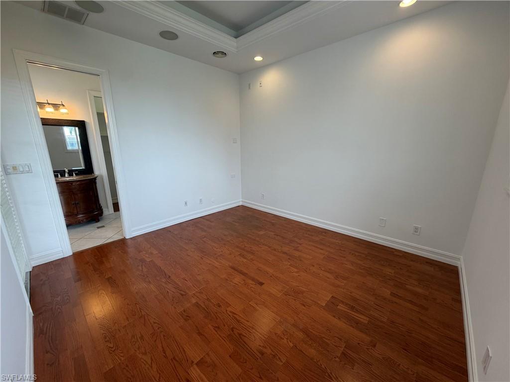 REGENT PARK - Residential Lease