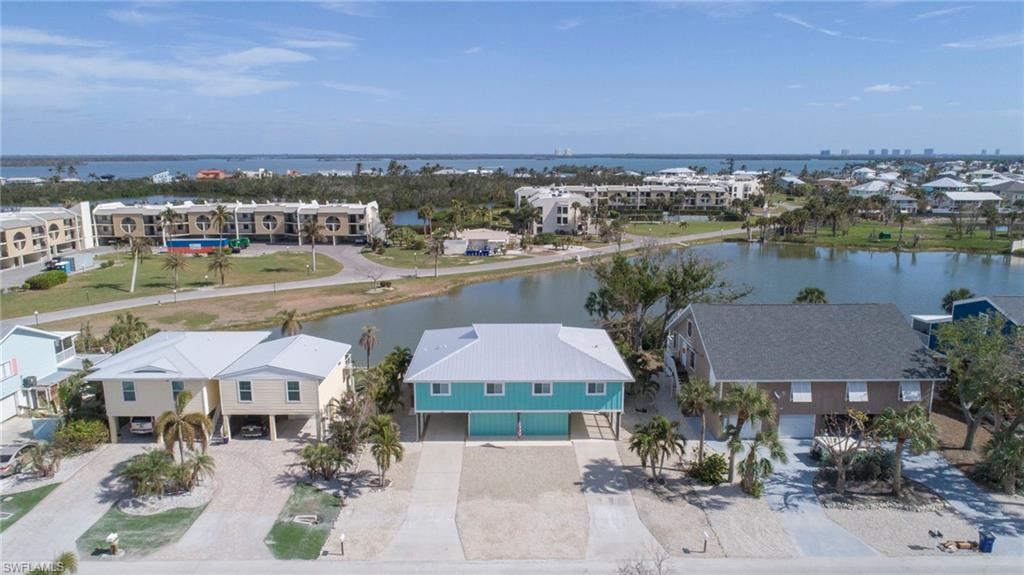 ISLANDS END - Residential Income
