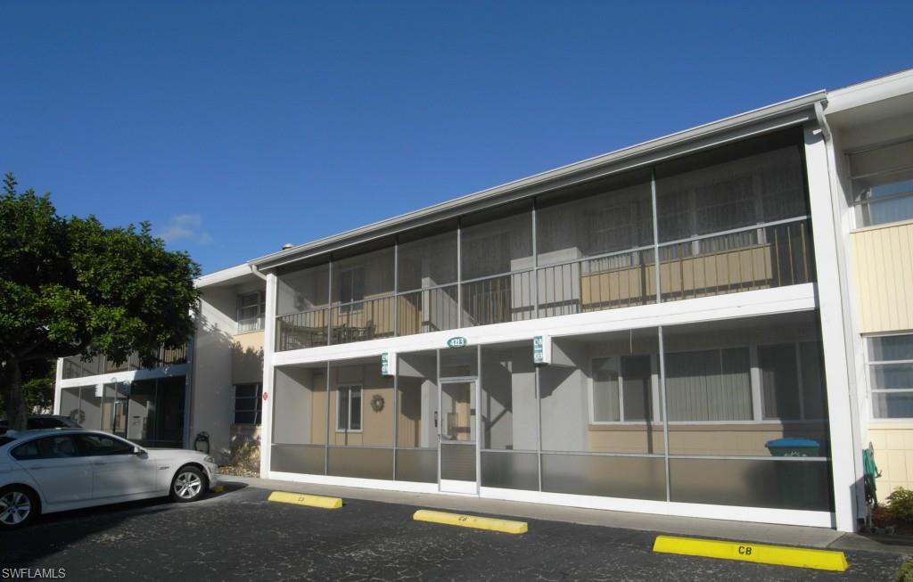 COUNTRY CLUB ESTATES CONDO - Residential