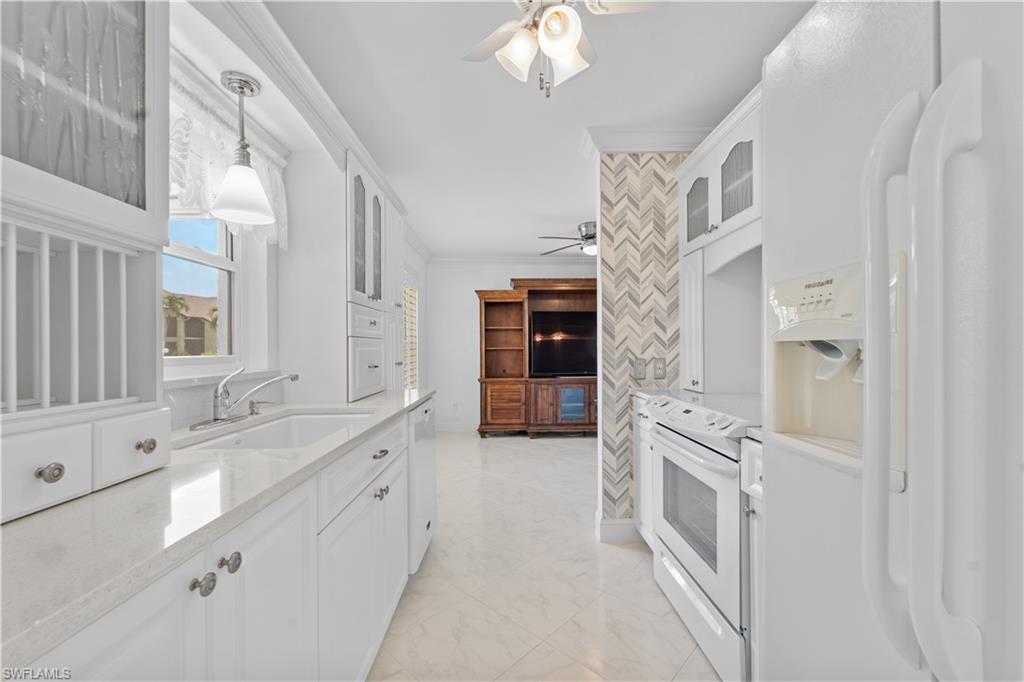 CLUB AT CRYSTAL LAKE CONDOMINIUM - Residential