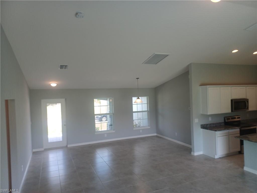 CAPE CORAL - Residential Lease