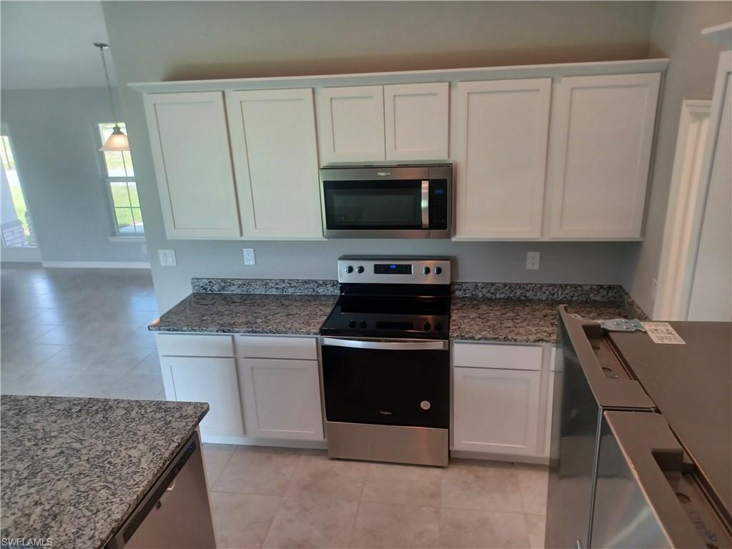 CAPE CORAL - Residential Lease