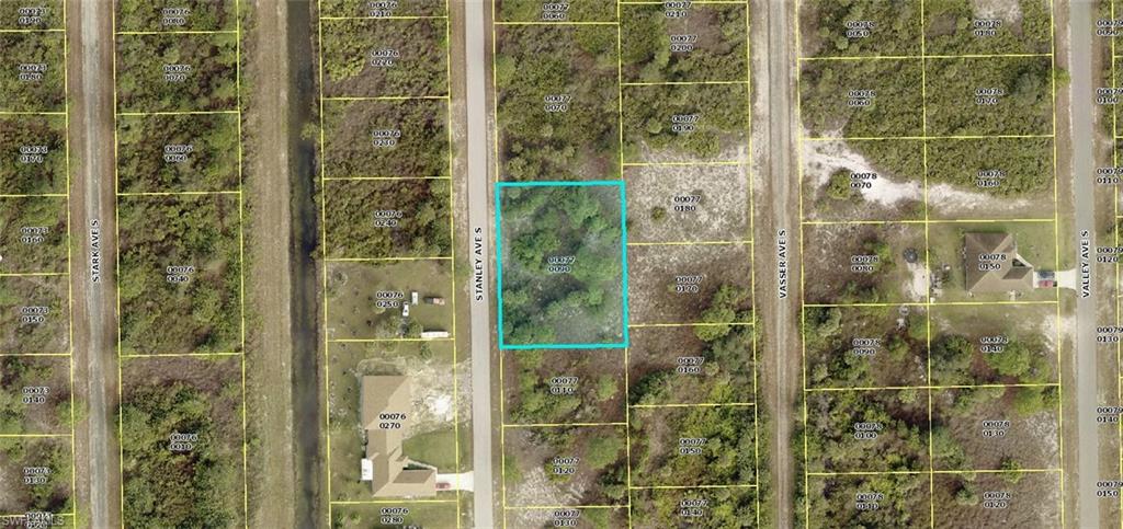 Large 2 lot site, almost 1/2 acre with 160 foot of road frontage.  Use the whole lot or split it and make 2 building sites from it.  Check it out today as these lots are selling quickly!