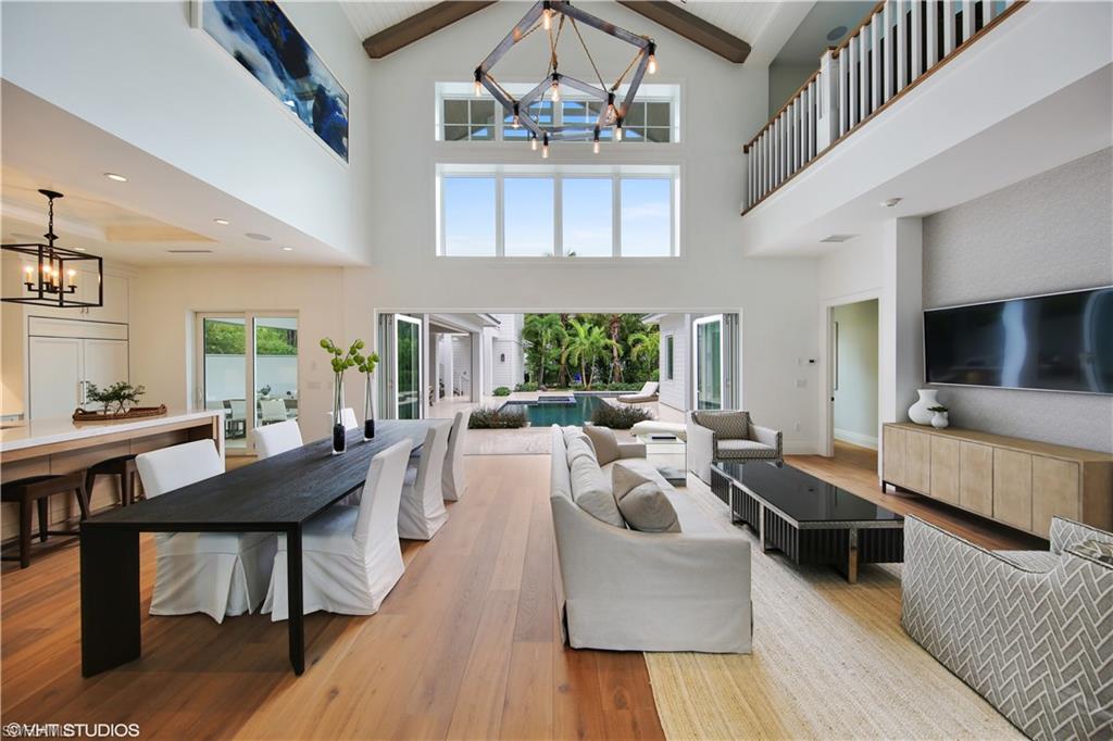 OLDE NAPLES - Residential