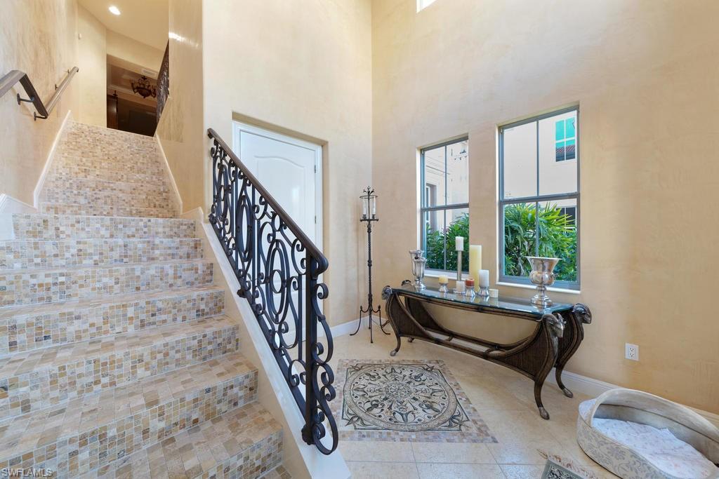 AVELLINO ISLES - Residential