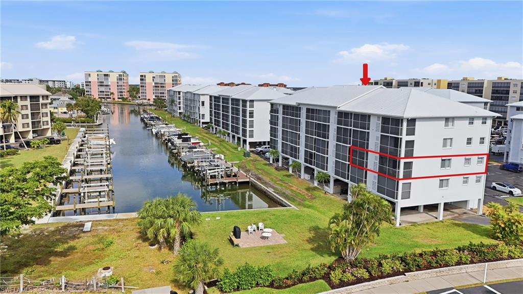 ROYAL PELICAN TOWNHOUSE - Residential
