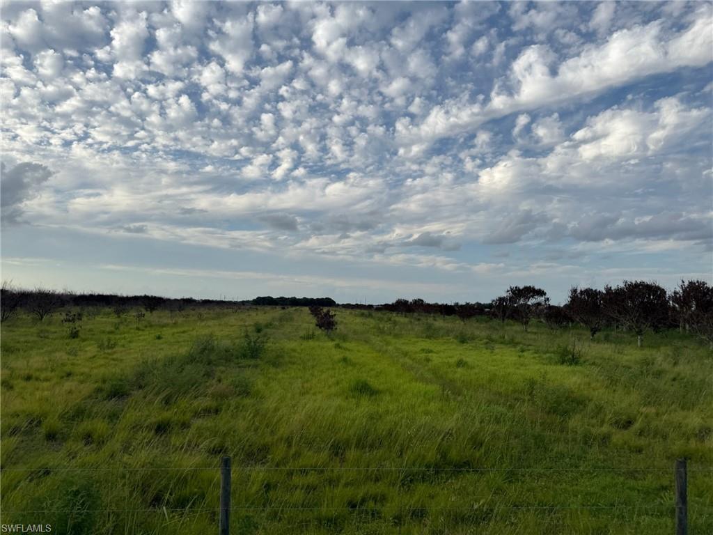 GERBER GROVES SEC 1 - Land