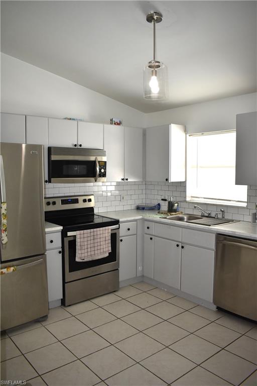 GOLDEN GATE CITY - Residential