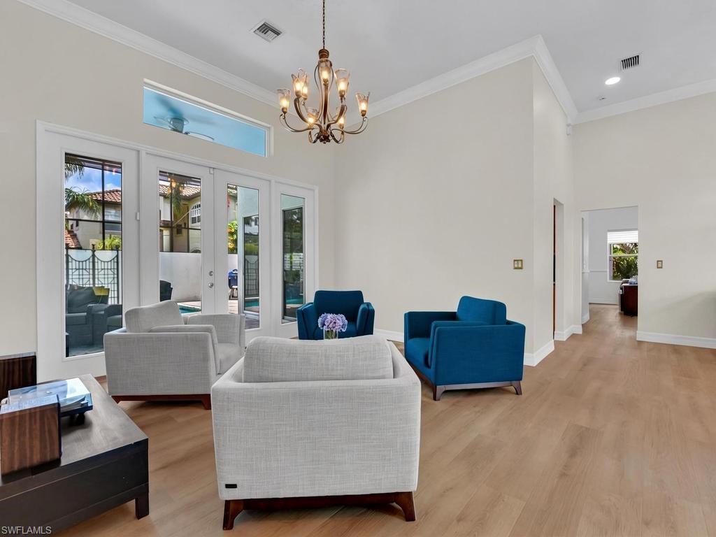 HAMPTON GREENS - Residential