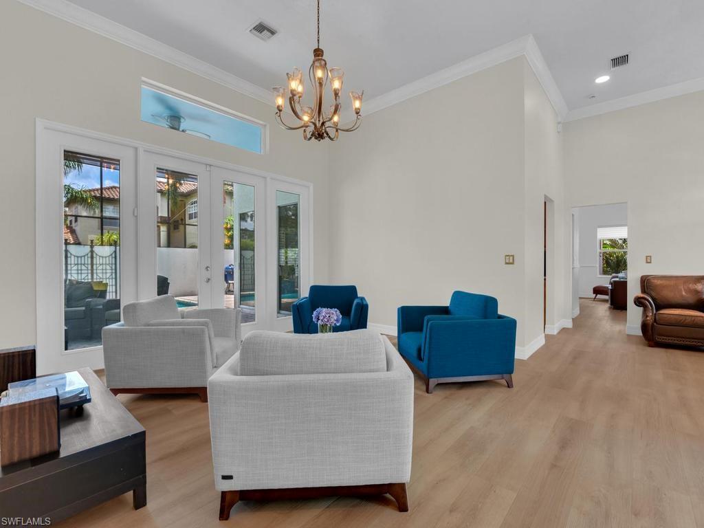 HAMPTON GREENS - Residential